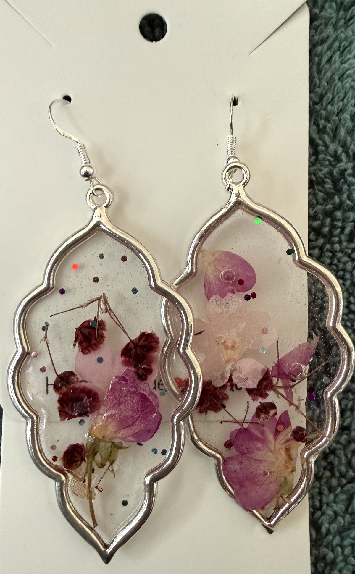 Resin dried plant/flower earrings
